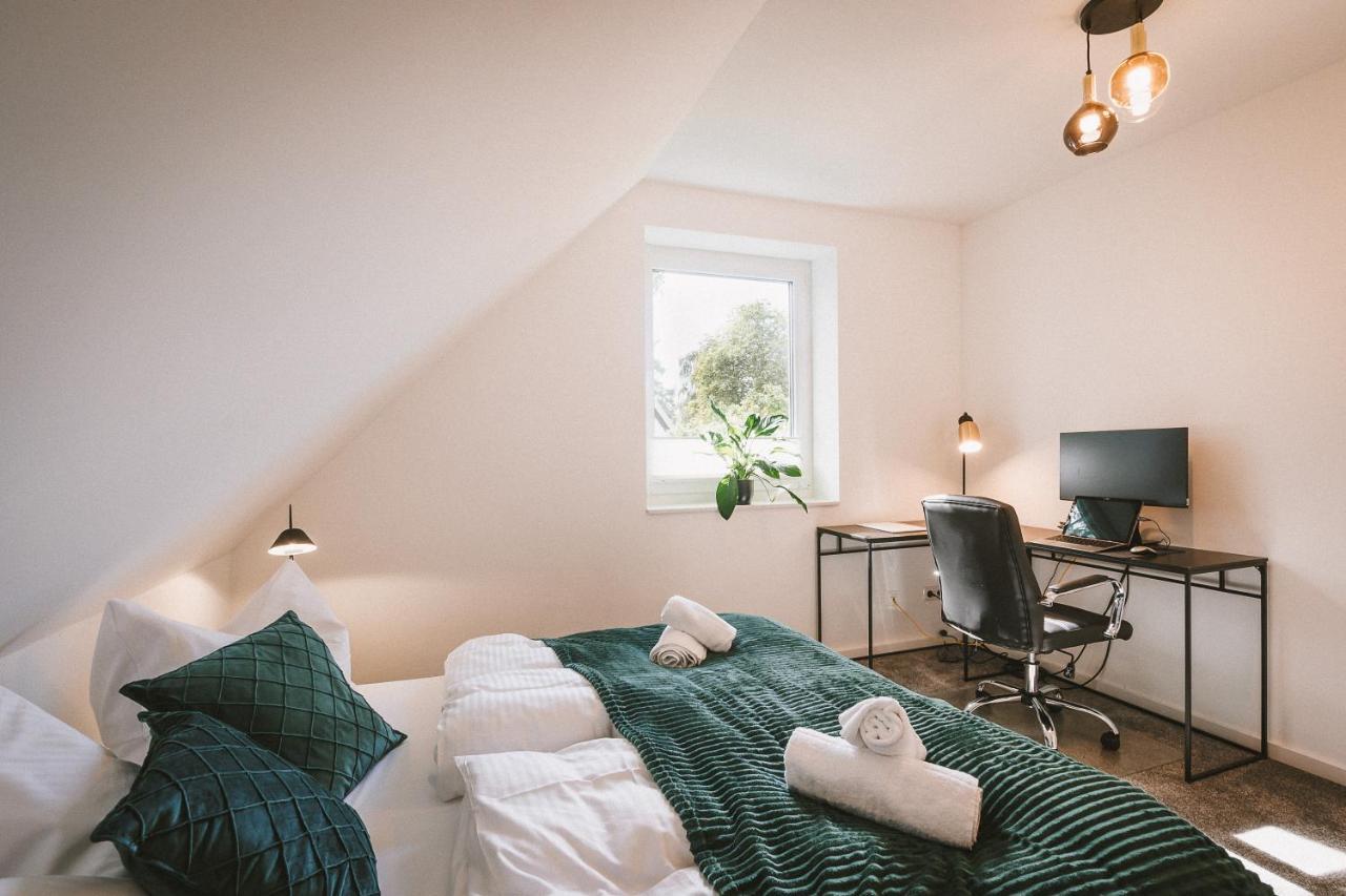 Cozy Haus In Mit Parkplatz, Terrasse, Garten Ferienhaus